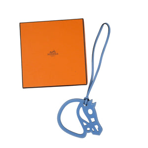 未使用 エルメス パドック シュバル ホースシュー 馬 ヴォースイフト ブルーパラダイス 青 バッグチャーム 0523【中古】HERMES