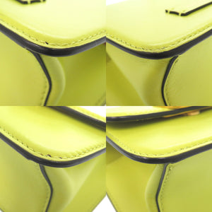 ヴァレンティノ ガラヴァーニ Vスリング カーフレザー イエロー ショルダーバッグ 黄 0812【中古】Valentino Garavani