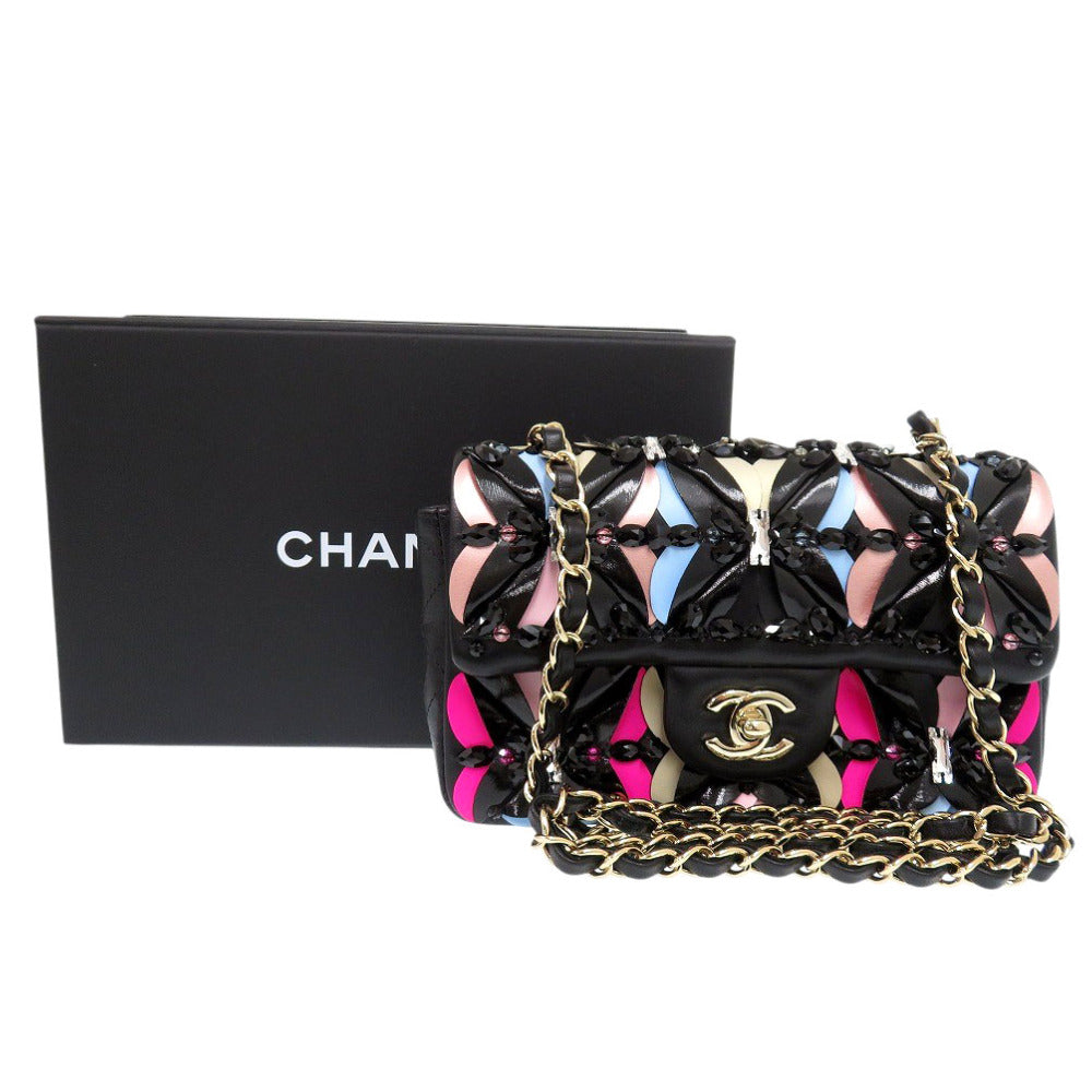 新品同様 シャネル シングルフラップ マトラッセ 20 ラムスキン ブラック ショルダーバッグ 1083【中古】CHANEL