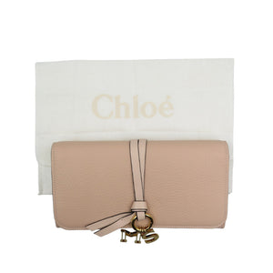 美品 クロエ アルファベット チャーム付き レザー ゴールド金具 ピンク 長財布 1138【中古】Chloe