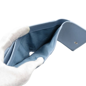 未使用 プラダ サフィアーノ トライアングル 1MH043 レザー シルバー金具 ライトブルー コンパクトウォレット 三つ折り財布 1213【中古】PRADA