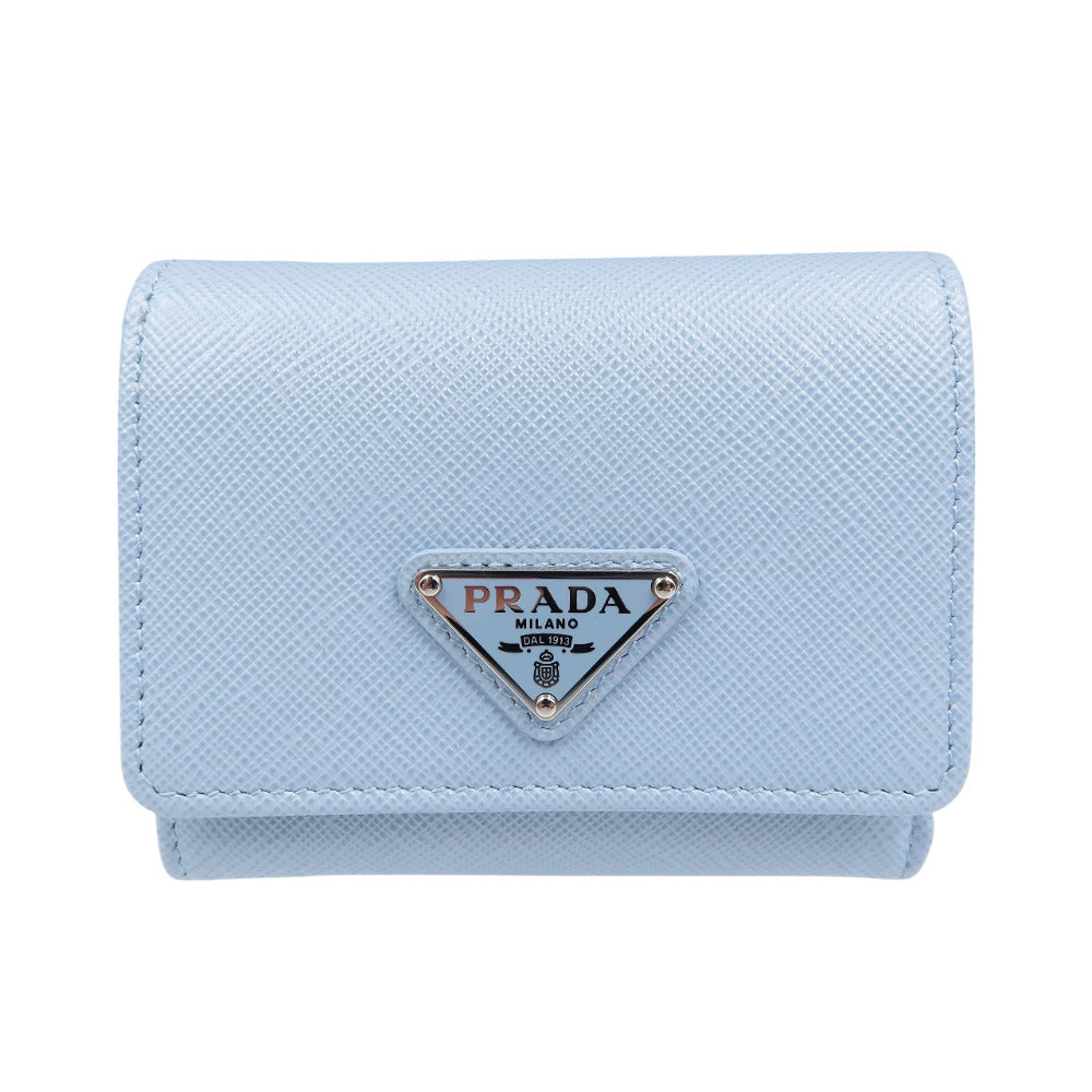 未使用 プラダ サフィアーノ トライアングル 1MH043 レザー シルバー金具 ライトブルー コンパクトウォレット 三つ折り財布 1213【中古】PRADA