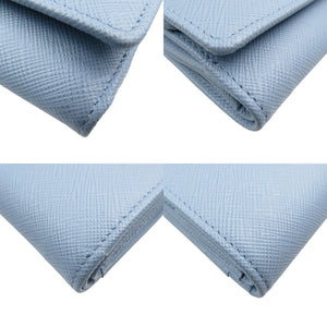 未使用 プラダ サフィアーノ トライアングル 1MH043 レザー シルバー金具 ライトブルー コンパクトウォレット 三つ折り財布 1213【中古】PRADA