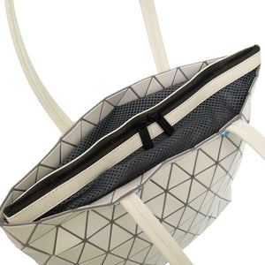 新品同様 イッセイミヤケ BAOBAO バオバオ BATEAU MATTE トートバッグ PVC ホワイト 1798【中古】ISSEY MIYAKE