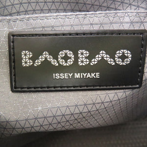 新品同様 イッセイミヤケ BAOBAO バオバオ BATEAU MATTE トートバッグ PVC ホワイト 1798【中古】ISSEY MIYAKE