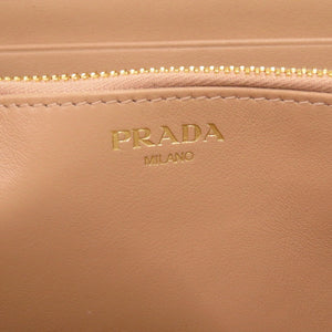 新品同様 プラダ 1ML506 サフィアーノレザー ピンク ラウンドファスナー長財布 財布 1808【中古】PRADA