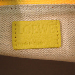 美品 ロエベ コスメティックポーチ キャンバス イエロー クラッチバッグ 1824【中古】LOEWE