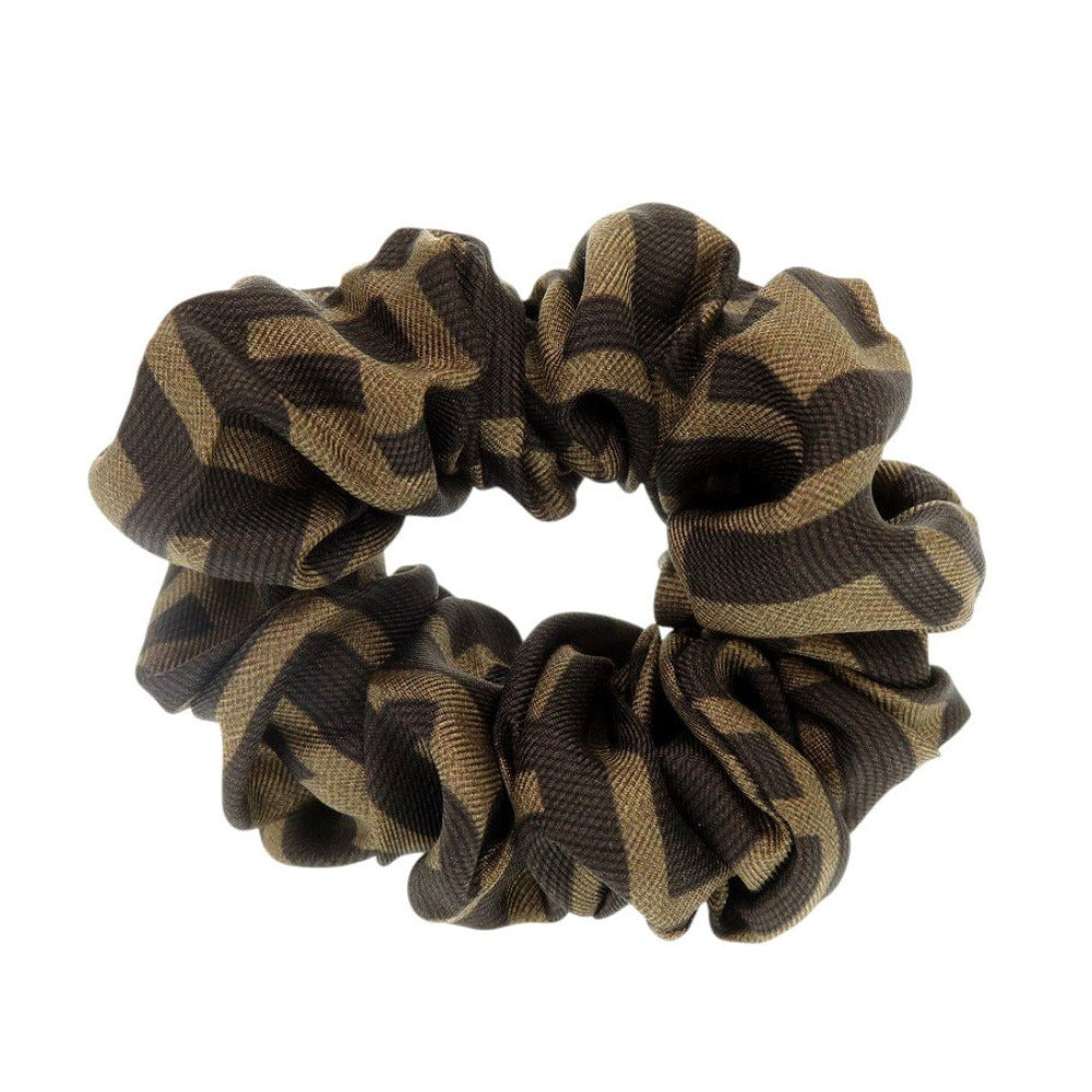 美品 フェンディ シュシュ ズッカ柄 シルク ブラウン 1900【中古】FENDI