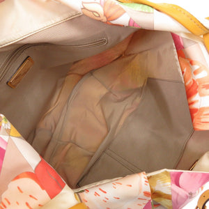 新品同様 サルヴァトーレフェラガモ ガンチーニ フラワー柄 レザー ナイロン マルチカラー ショルダーバッグ 0125【中古】Salvatore Ferragamo