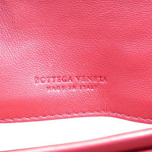 新品同様 ボッテガヴェネタ イントレチャート レザー レッド 二つ折り長財布 0665【中古】BOTTEGA VENETA