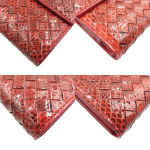 新品同様 ボッテガヴェネタ イントレチャート レザー レッド 二つ折り長財布 0665【中古】BOTTEGA VENETA