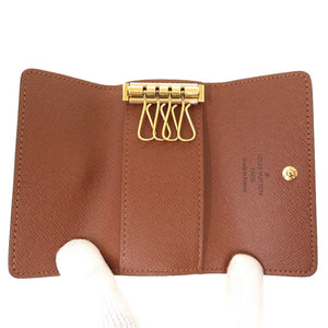 新品同様 ルイ ヴィトン ミュルティクレ4 モノグラム M69517 4連 キーケース LV 0891 【中古】 LOUIS VUITTON