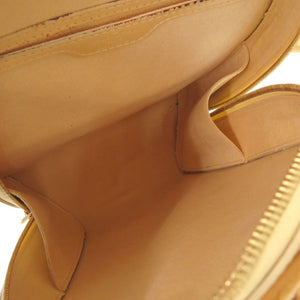 美品 ルイ ヴィトン エピ マビヨン M5223A リュック デイパック レザー ヴァニラ LV 1194【中古】LOUIS VUITTON