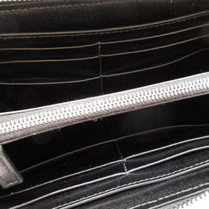 新品同様 ジバンシィ BK6097K1T4 レザー ブラック 黒 ラウンドファスナー長財布 財布 1237【中古】GIVENCHY