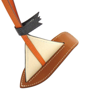 未使用品 エルメス
 バッグチャーム セイル24 ヨット キーホルダー
 ヴォーエプソン/バレニア ナタ B刻印刻印 1261
【中古】HERMES レディース