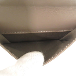 新品同様 フェンディ エフイズフェンディ 8M0387 レザー ベージュ 二つ折り財布 1711【中古】FENDI