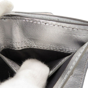 新品同様 フェンディ バゲット マイクロ FFロゴ 8M0395 レザー シルバー 三つ折り財布 1713【中古】FENDI
