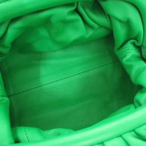 新品同様 ボッテガヴェネタ ミニ ザ ポーチ がま口 585852 レザー パラキートグリーン ショルダーバッグ 1726【中古】BOTTEGAVENETA