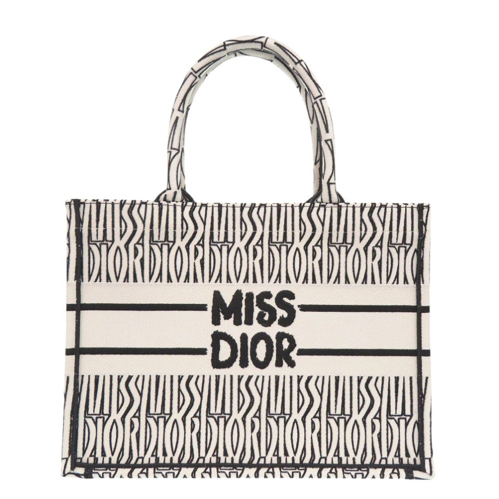 新品同様 クリスチャンディオール ブックトート ミディアム エンブロイダリー キャンバス ホワイト ブラック ハンドバッグ 1743【中古】Christian Dior