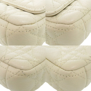 美品 クリスチャンディオール カロ カナージュ S5125UWHC レザー ホワイト ショルダーバッグ 1749【中古】Christian Dior