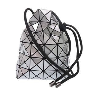 新品同様 イッセイミヤケ BAO BAO バオバオ PRISM WRING プリズム リング BB21-AG531 ポリエステル シルバー ショルダーバッグ 0194【中古】ISSEY MIYAKE