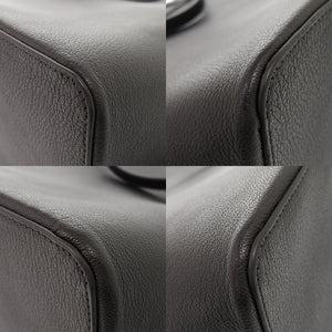 新品同様 ヴァレンティノ ガラヴァーニ Vロゴ レザー ブラック トートバッグ 黒 0511【中古】Valentino Garavani