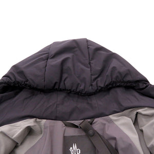 美品 モンクレール KRIMMLER GIUBBOTTO グルノーブル F20971A60040 サイズ2 ナイロン ネイビー ダウンジャケット 0658【中古】MONCLER メンズ