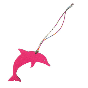 新品同様 エルメス プティアッシュ ドルフィン イルカ ヴォーエプソン ブラウン ピンク バッグチャーム 0816【中古】HERMES