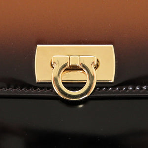 新品同様 サルヴァトーレフェラガモ ガンチーニ カーフ ブラウン 長財布 茶 0839【中古】Salvatore Ferragamo