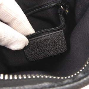 美品 ブルガリ ロゴ金具 レザー ブラック ショルダーバッグ 黒 1030【中古】BVLGARI