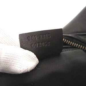 美品 グッチ 001 3315 レザー ブラック ショルダーバッグ 黒 1075【中古】GUCCI