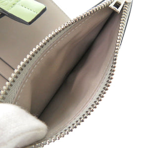 新品同様 ロエベ スモール バーティカル ウォレット C660S86X01 レザー パールグレー ライトペールグリーン 三つ折り財布 1085【中古】LOEWE