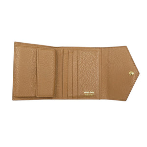 未使用 ミュウミュウ 5MH040 コンパクトウォレット レザー ゴールド金具 キャメル ブラウン 三つ折り財布 1298【中古】MIU MIU