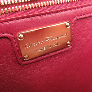 美品 サルヴァトーレフェラガモ ヴァラ リボン スエード ボルドー チェーンショルダーバッグ 1461【中古】Salvatore Ferragamo