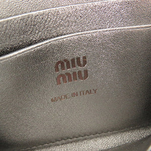 新品同様 ミュウミュウ 5MR030 レザー シルバー チェーン付きカードケース 1631【中古】MIUMIU
