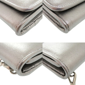 新品同様 ミュウミュウ 5MR030 レザー シルバー チェーン付きカードケース 1631【中古】MIUMIU