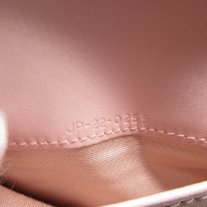 新品同様 サルヴァトーレ フェラガモ ヴァラリボン ストライプ レザー ブラック 黒 ピンク 2つ折り財布 財布 0072【中古】Salvatore Ferragamo