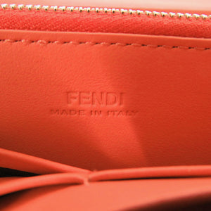 新品同様 フェンディ ピーカブー 8M0427 レザー オレンジ 長財布 0744【中古】FENDI
