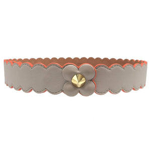 新品同様 フェンディ フラワーモチーフ レザー グレー 75 ベルト 0753-1【中古】FENDI