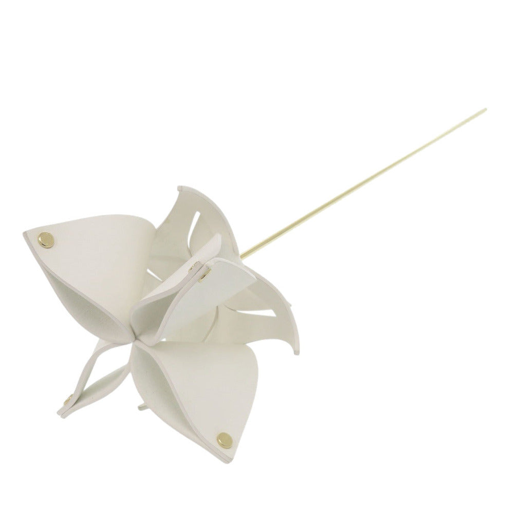 ルイ ヴィトン Origami Flowers by Atelier Oï オリガミ フラワー レザー ホワイト 白 LV 0807【中古】LOUIS VUITTON