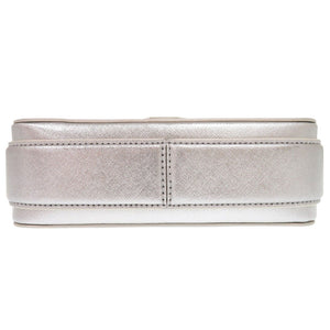 新品同様 マークジェイコブス メタリック スリングショット レザー シルバー ワンショルダーバッグ 0835【中古】MARC JACOBS