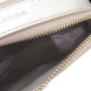 新品同様 マークジェイコブス メタリック スリングショット レザー シルバー ワンショルダーバッグ 0835【中古】MARC JACOBS