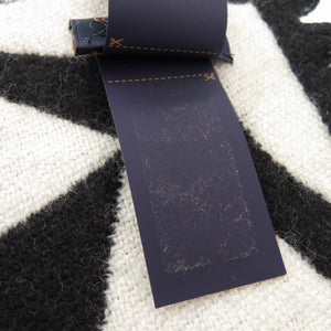 美品 ルイ ヴィトン フライト モード LV メダリオン M79212 ウール ブラック ホワイト マフラー LV 1094【中古】LOUIS VUITTON