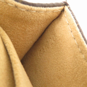 ルイ ヴィトン ポシェットツインGM モノグラム M51852 ショルダーバッグ LV 1118 【中古】 LOUIS VUITTON