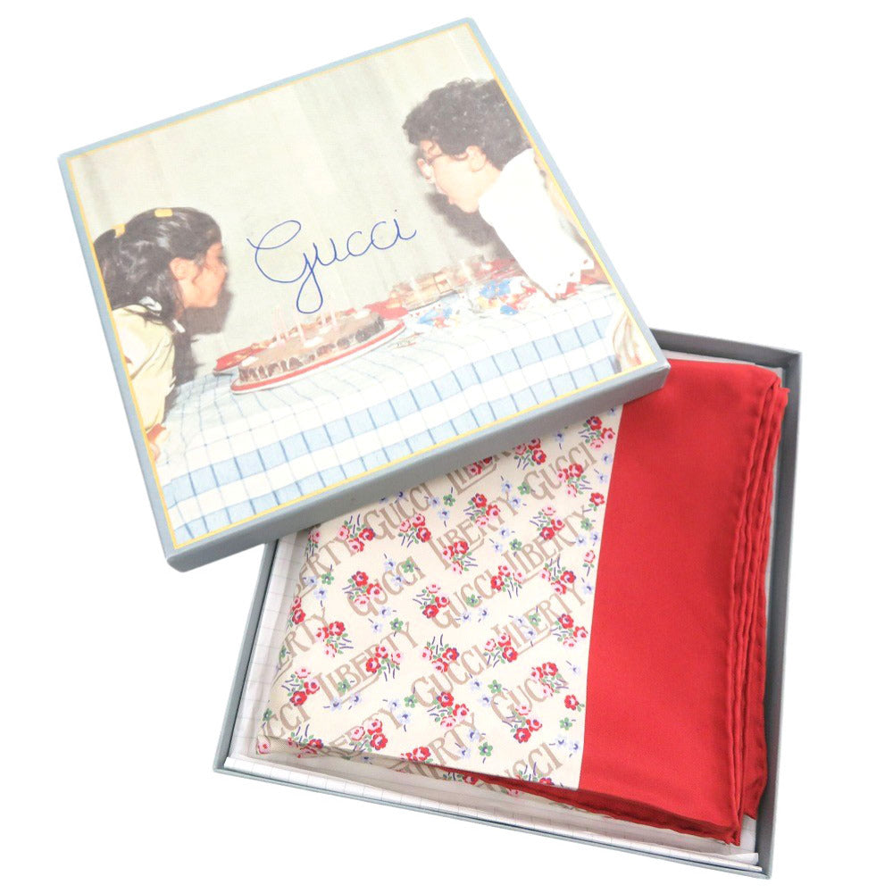 美品 グッチ × LIBERTY リバティ フラワープリント シルク ベージュ レッド スカーフ 1126【中古】GUCCI