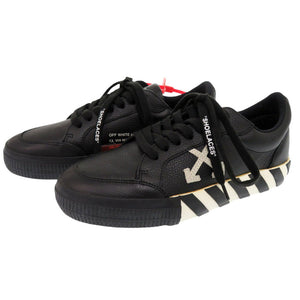 未使用 オフホワイト LOW VULCANIZED 25cm アローロゴワッペン OMIA085F19D680011001 レザー ブラック スニーカー 黒 1179【中古】OFF-WHITE