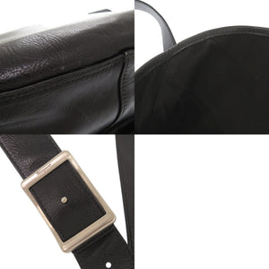 サルヴァトーレフェラガモ レザー ブラック ショルダーバッグ メッセンジャーバッグ 黒 0021【中古】Salvatore Ferragamo メンズ