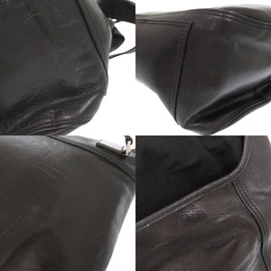 サルヴァトーレフェラガモ レザー ブラック ショルダーバッグ メッセンジャーバッグ 黒 0021【中古】Salvatore Ferragamo メンズ