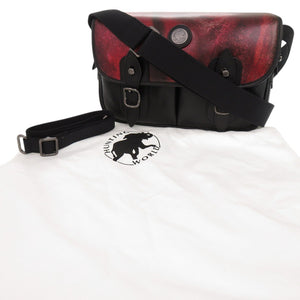 新品同様 ハンティングワールド レザー ブラック レッド ショルダーバッグ 0427【中古】HUNTING WORLD メンズ