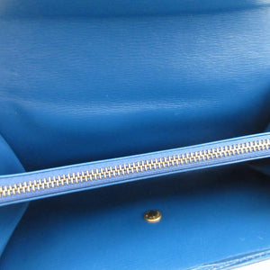 新品同様 ルイヴィトン M63575 エピ ポルトモネクレディ ブルー 青 2つ折り長財布 財布 0810【中古】LOUIS VUITTON